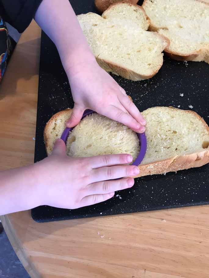 FE802C1D-A3DE-4E8E-8087-C8630008926C